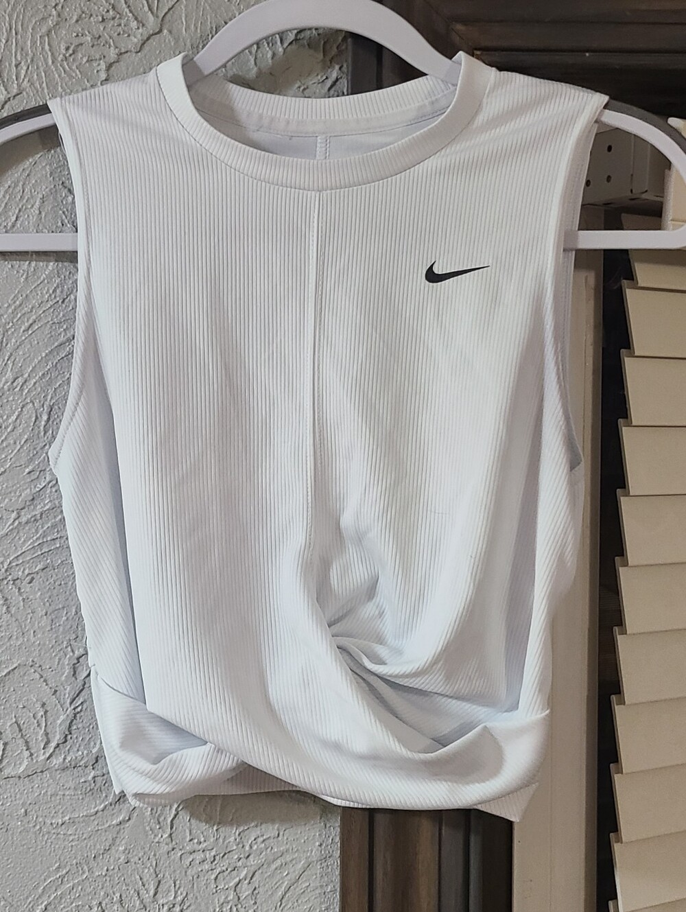 Nike White Cropped Ribbed Twist-Front Tank Top Size Small